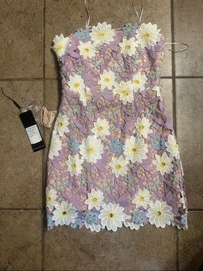 Elliatt Sigrid Strapless mini dress